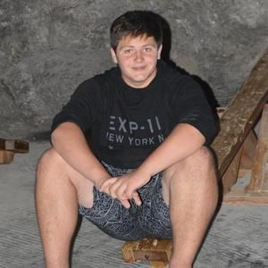 Meet your Posher, Matthew